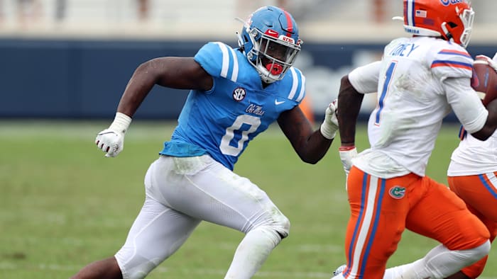 Ole Miss linebacker Lakia Henry